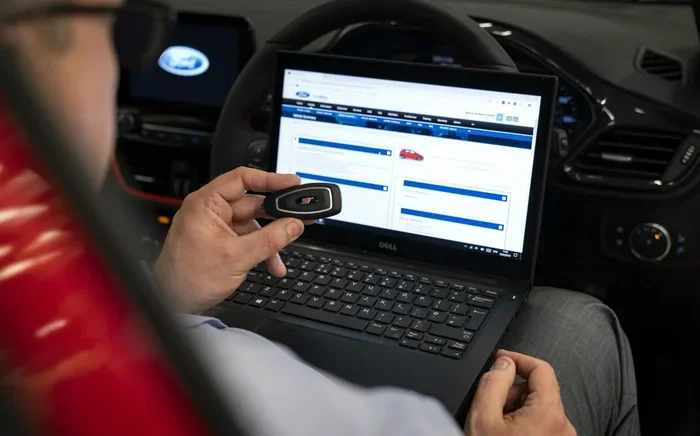 Can You Program a Key Fob Without a Scan Tool Yourself