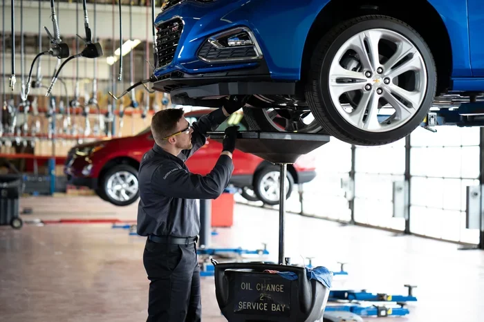 Are Dealership Oil Changes Cheaper Or More Expensive