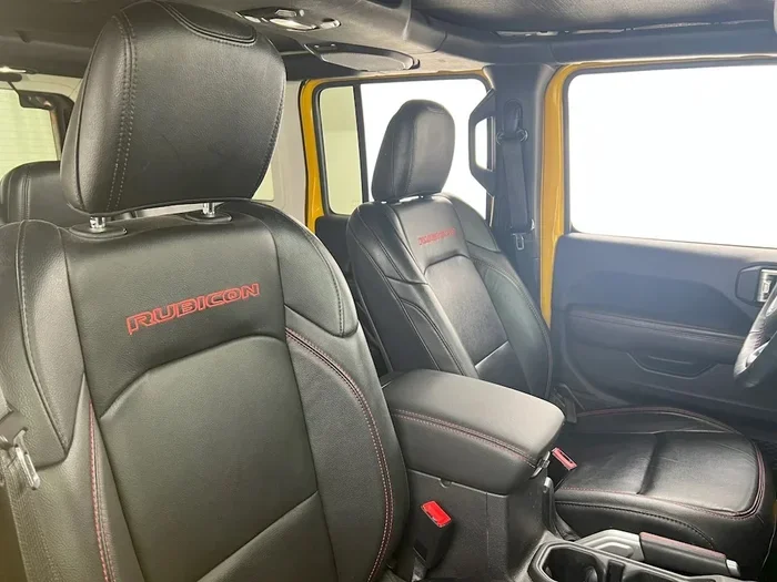 Do Jeep Wranglers Come With Leather Seats for Your Adventure