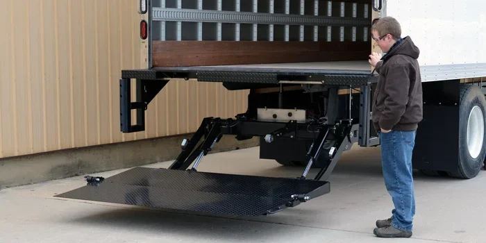 Is It Illegal to Drive With Your Liftgate Open and Fines